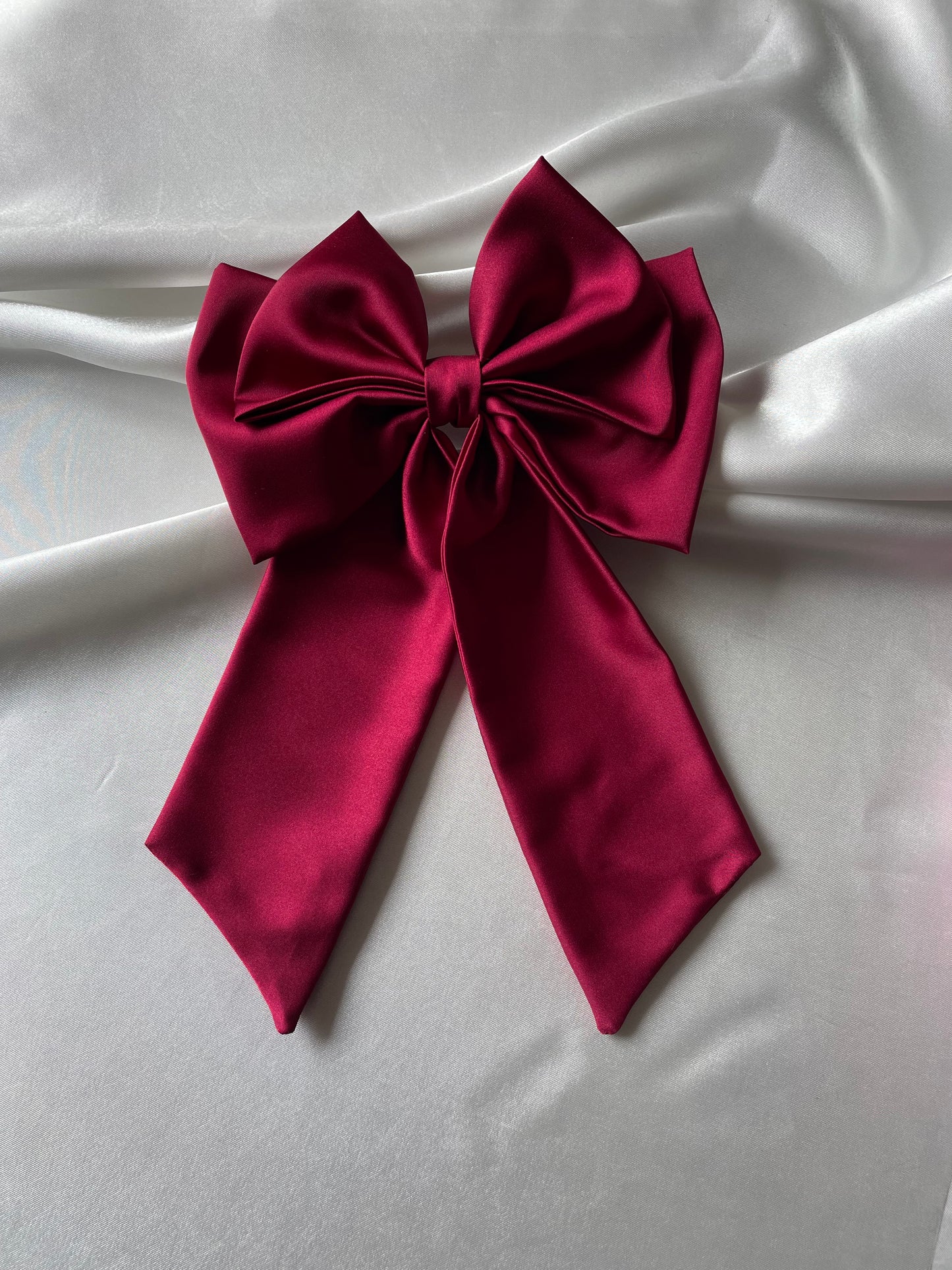 Oversize Bow in Red