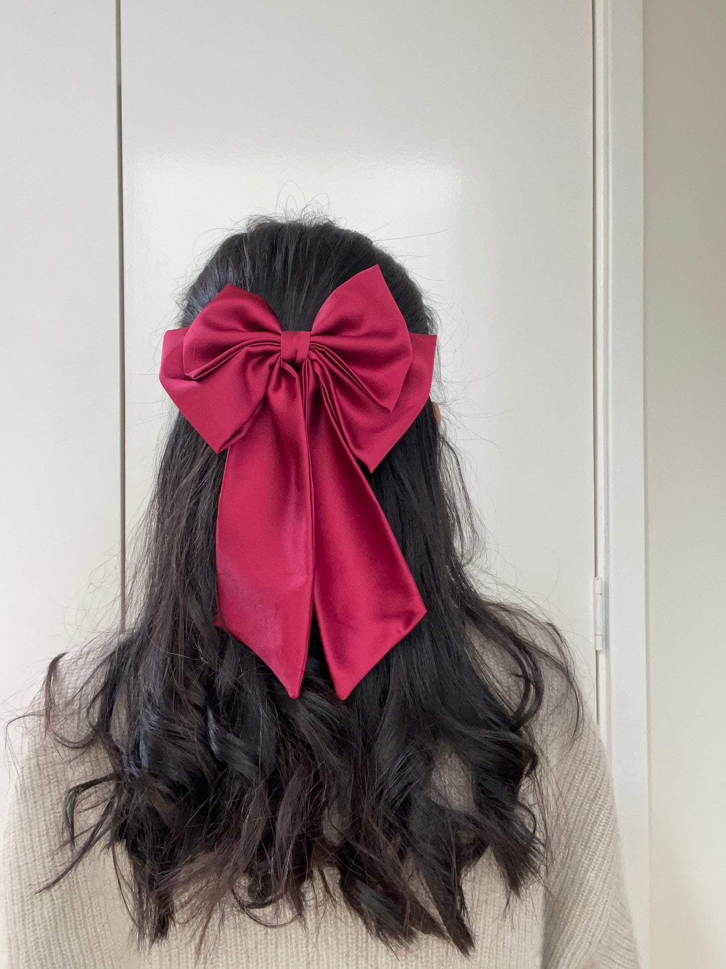 Oversize Bow in Red