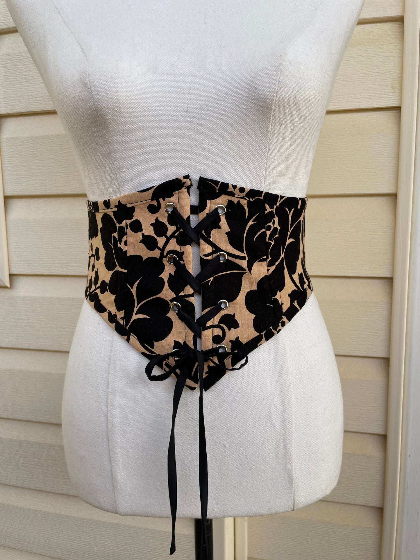 Luna Corset Belt Sewing Pattern