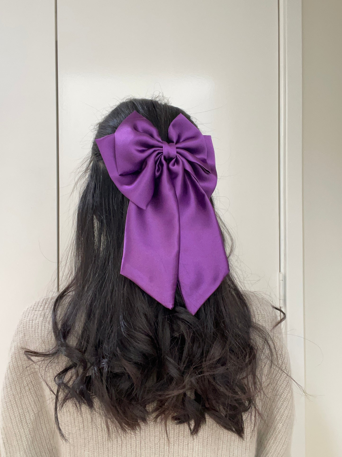 Oversized Bow in Purple